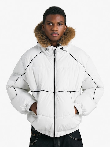 Veste d’hiver Bershka en blanc : devant