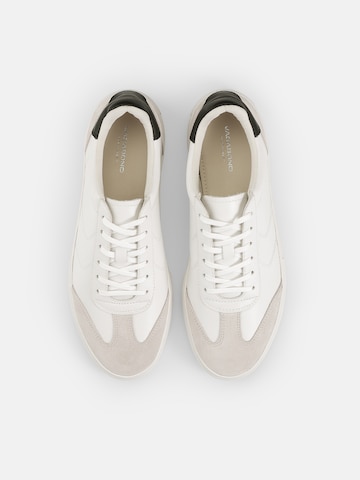 Baskets basses 'CODY' VAGABOND SHOEMAKERS en blanc