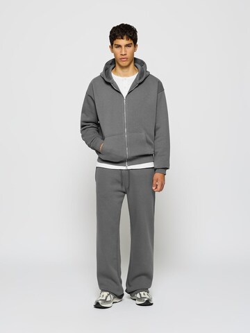 Burocs Zip-Up Hoodie in Grey