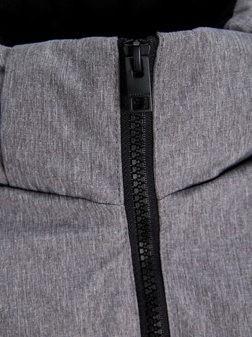 JACK & JONES Kurtka zimowa 'JJWilliam' w kolorze szary