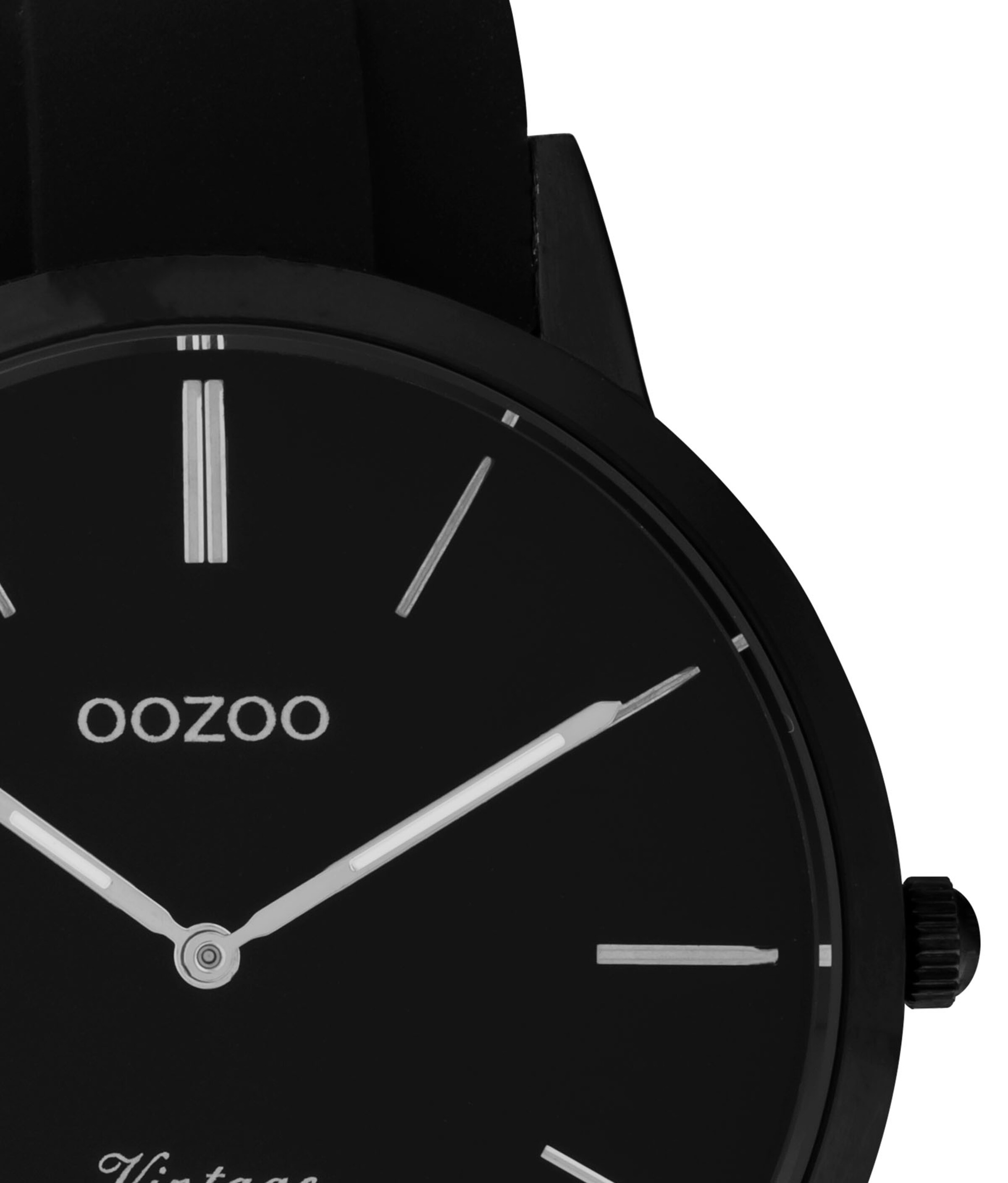 OOZOO Analog Watch in Black