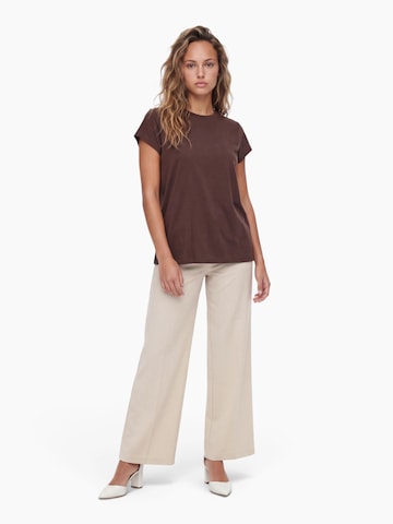 TOPSHOP Футболка 'EVERYDAY' в Коричневый
