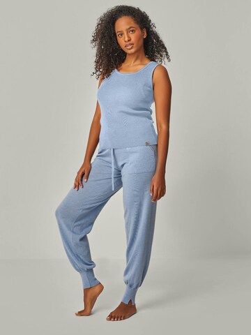 YOU LOOK PERFECT Sticktop 'TOP BLOSSOM - Geripptes Merino Top mit Rundhals' in Blau