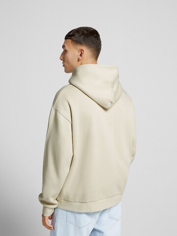 Sweat-shirt Bershka en blanc