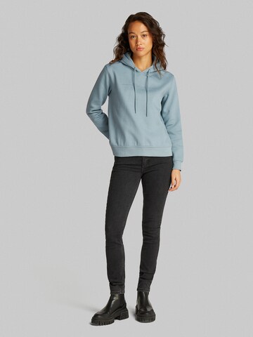 Bluză de molton de la Calvin Klein Jeans pe gri