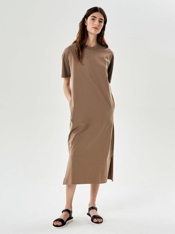 NINE TO FIVE Dress ' gado ' in Brown: front