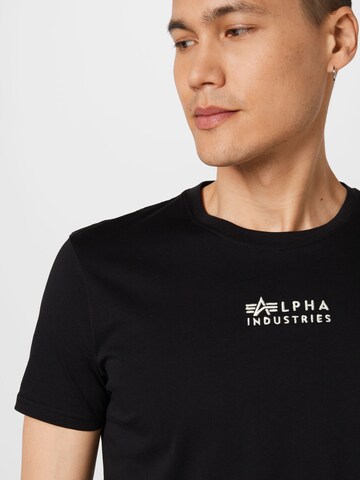 ALPHA INDUSTRIES T-Shirt in Schwarz