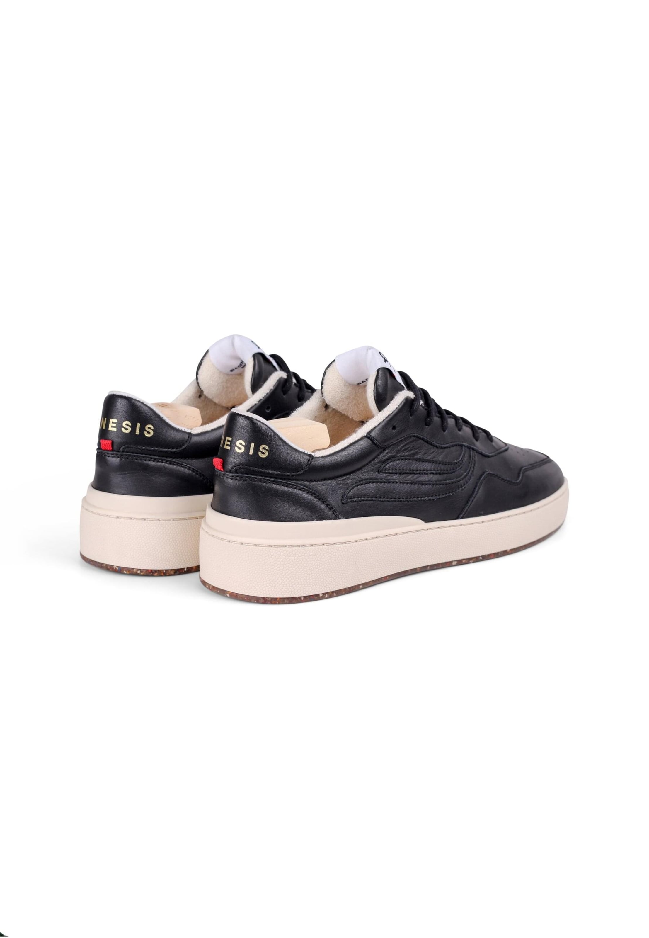 Sneaker bassa 'G-Soley' di Genesis Footwear in nero