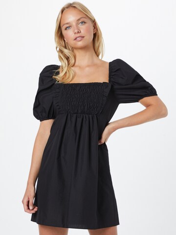 Rochie de vară de la River Island pe negru: față