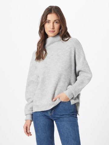 Dorothy Perkins Sweater in Grey: front