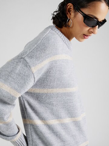 SISTERS POINT Sweater 'MEYA' in Grey