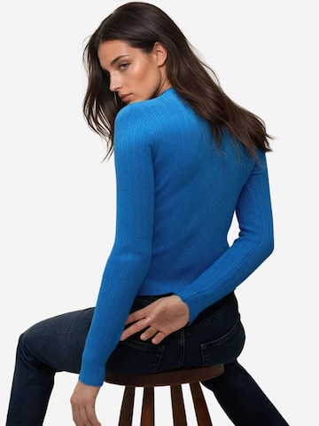 Hiccup Sweater in Blue