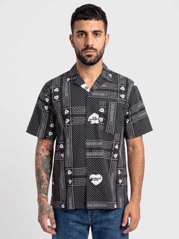 Carhartt WIP Comfort Fit Skjorte 'S/S Heart Bandana Shirt Heart Bandana Print, Black' i sort: forside