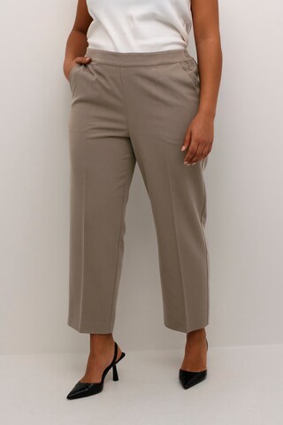 Regular Pantalon KAFFE CURVE en beige