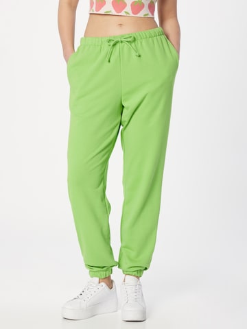 Monki Tapered Trousers in Green: front