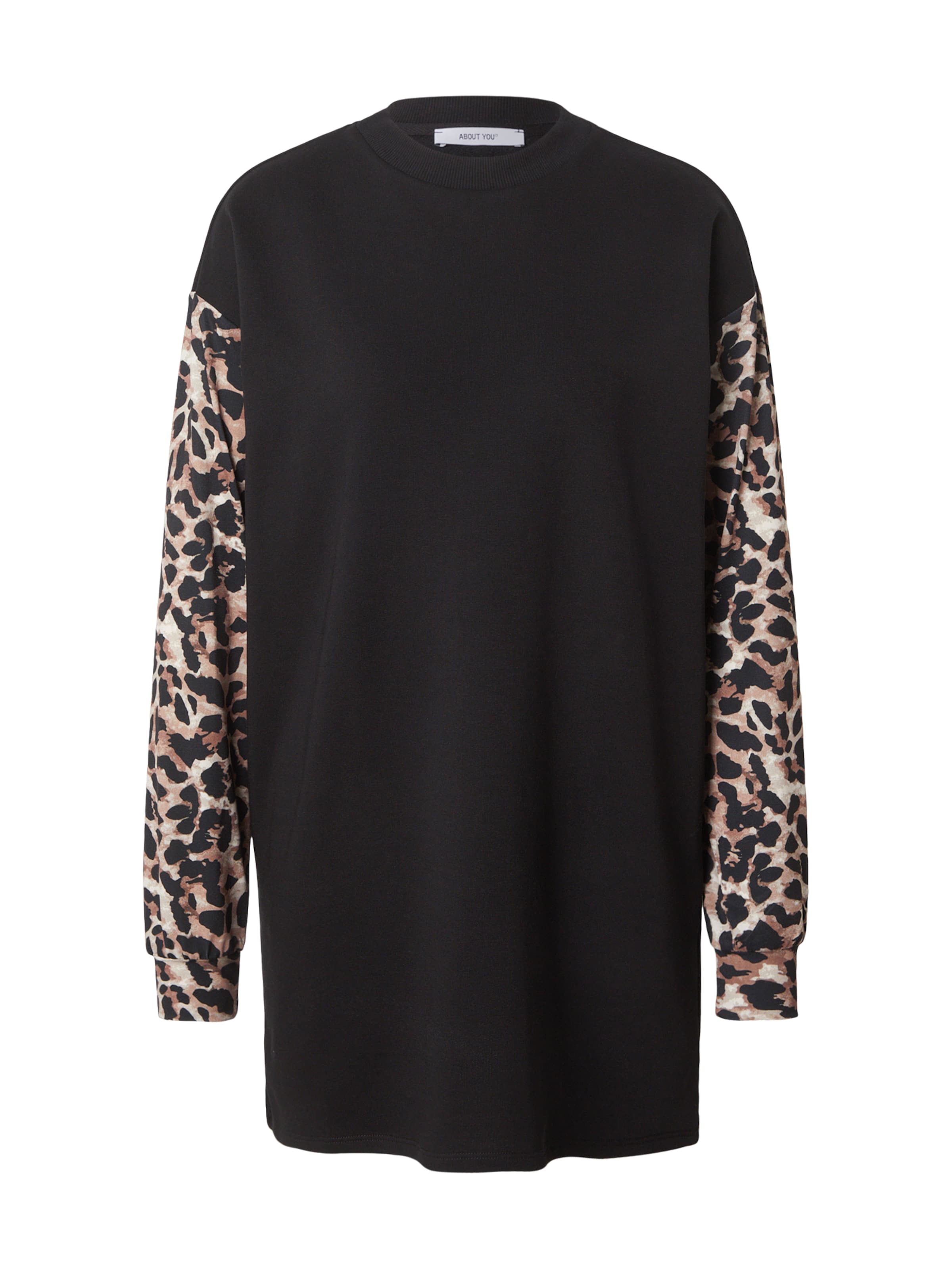 ABOUT YOU Robe 'Dakota' en écru / brocart / noir, Vue avec produit