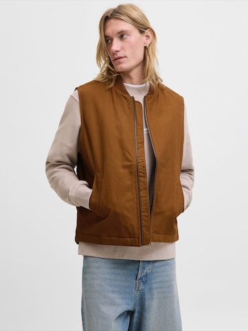 JACK & JONES - Chaleco 'JJEDOVER' en marrón: frente