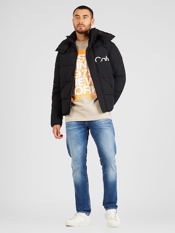 Calvin Klein Jeans Övergångsjacka 'Essential' i svart