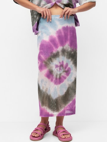 Pull&Bear Skirt in Purple: front