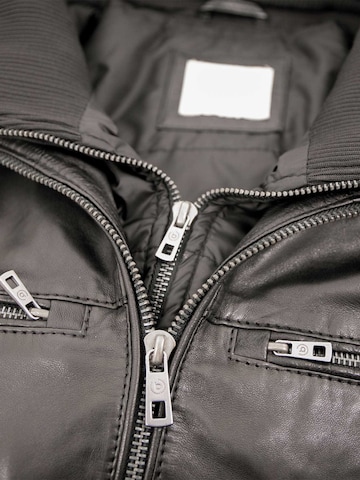 bugatti - Chaqueta de entretiempo 'BGT-383' en negro