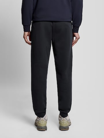 Lyle & Scott Slimfit Broek 'Ergonomic Seam' in Zwart