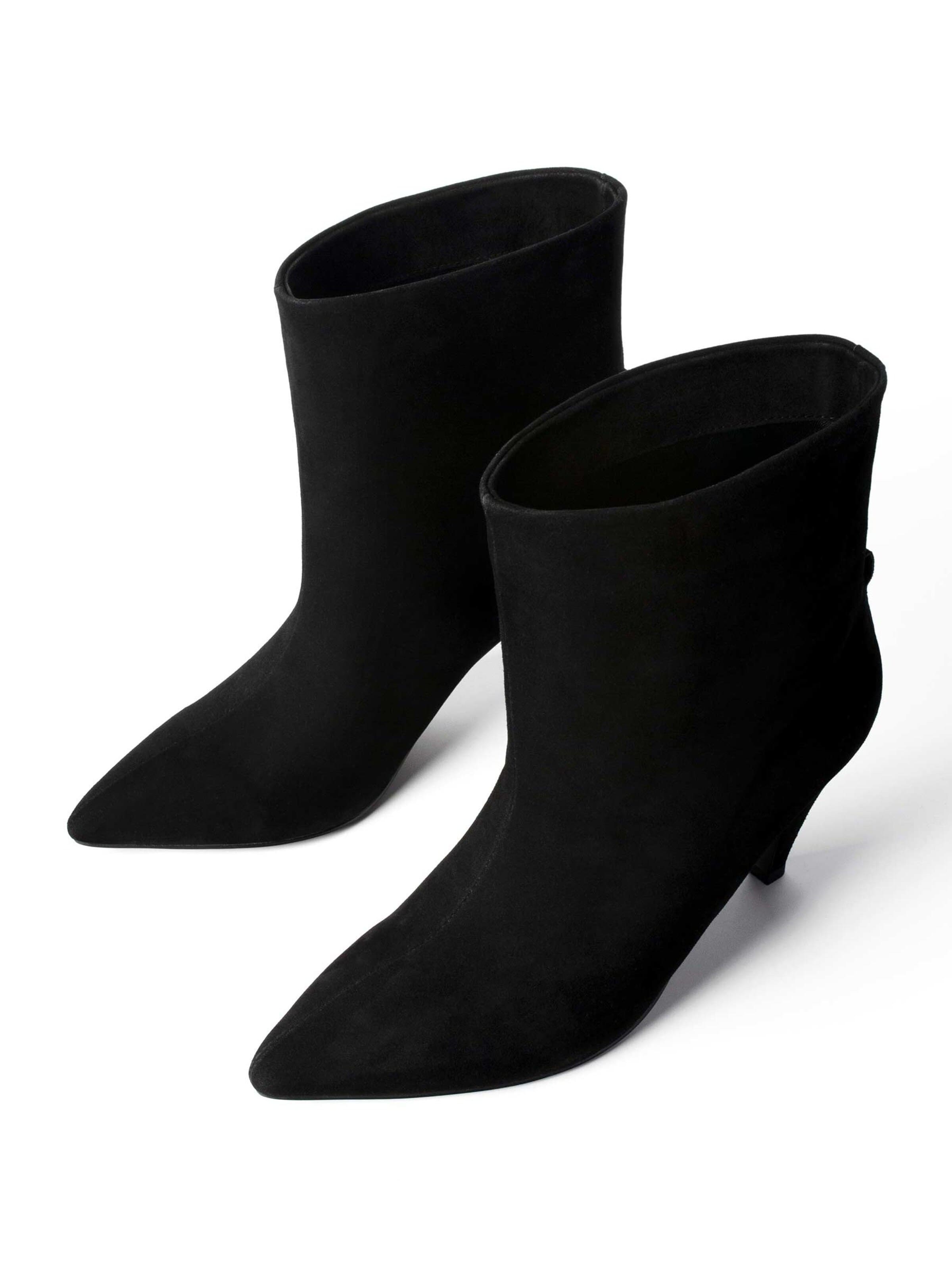 L37 HANDMADE SHOES - Botas pelo tornozelo 'ZINA' em preto