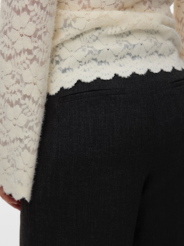 VERO MODA Wide leg Broek 'VMBESTIE' in Grijs