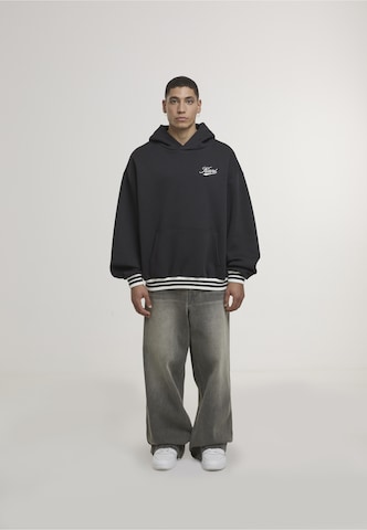 Karl Kani Sweatshirt in Schwarz