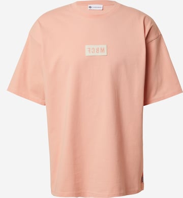 FCBM T-shirt 'Aaron' i rosa: framsida