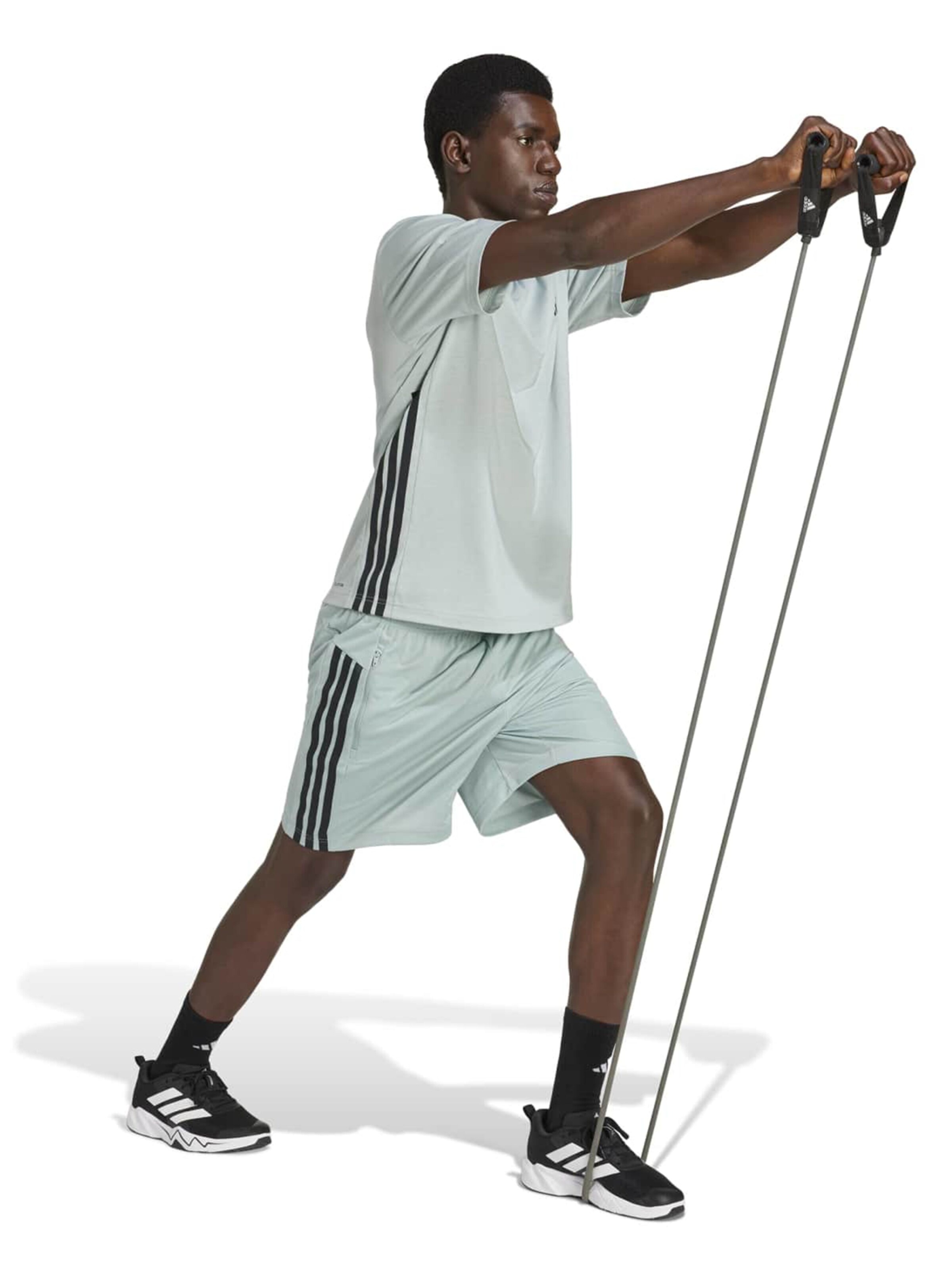 ADIDAS SPORTSWEAR - Camiseta funcional 'WE' en verde: frente