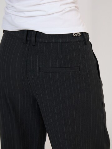 regular Pantaloni ' OraRS ' di Résumé in nero: dietro