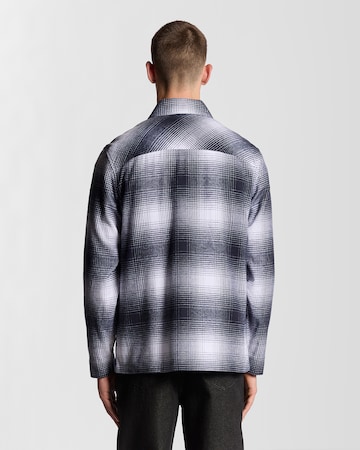 Lyle & Scott Regular fit Tussenjas in Blauw