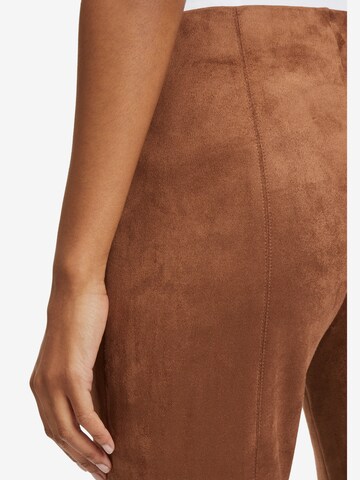 Cartoon Flared Trousers in Brown