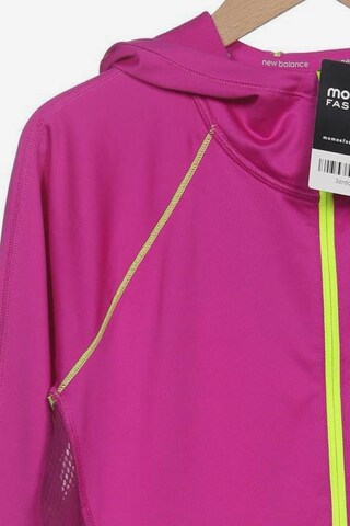 new balance Sweatshirt & Zip-Up Hoodie in M in Pink