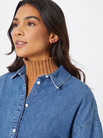 Monki - Blusa en azul