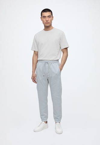HOLLISTER Дънки Tapered Leg Панталон в сиво: отпред