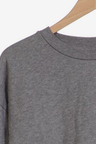 hessnatur Sweatshirt & Zip-Up Hoodie in M in Grey