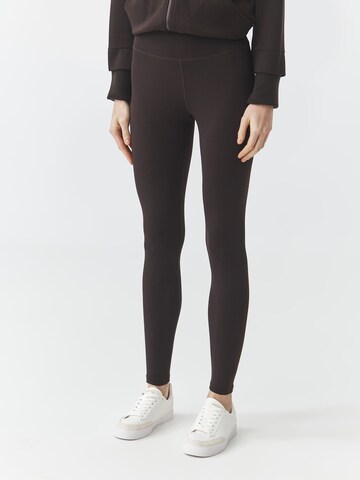 TATUUM Slimfit Legíny – hnědá