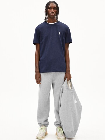 ARMEDANGELS T-Shirt ICONIC Å MAARKOS MLNG in Blau