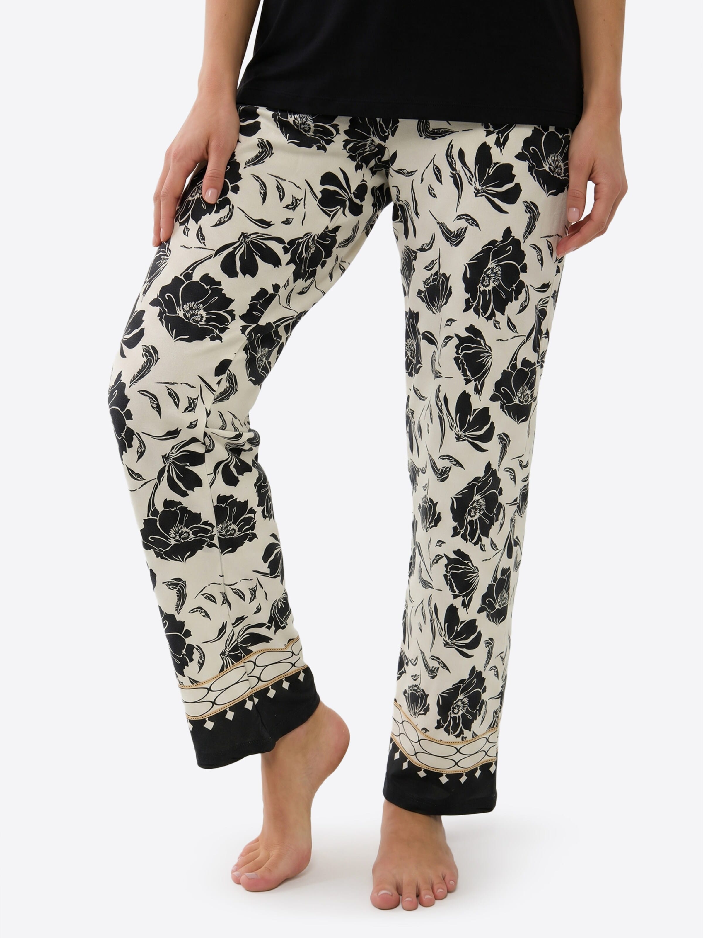 Vivisence Pajama '2076' in Black