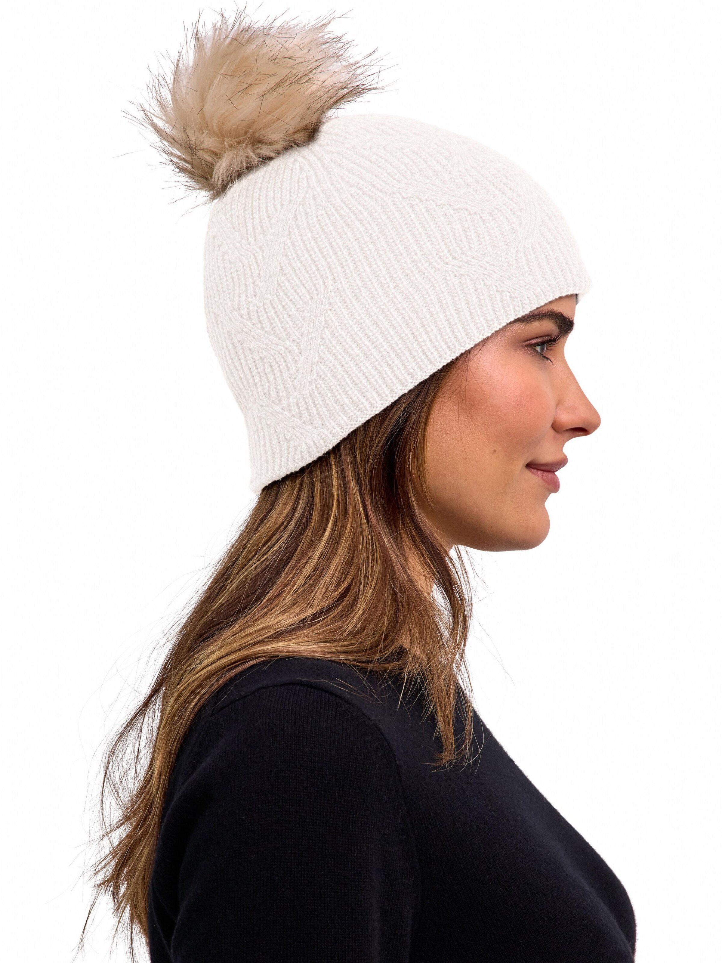 FALKE Beanie in White: front