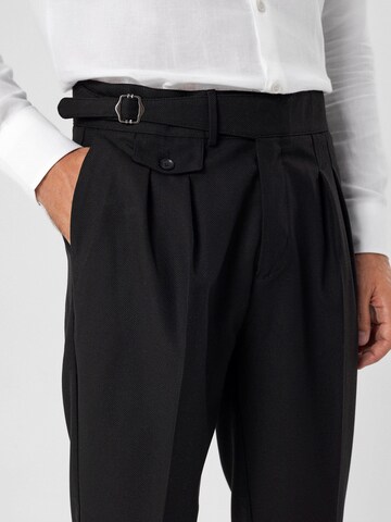 Effilé Pantalon Antioch en noir