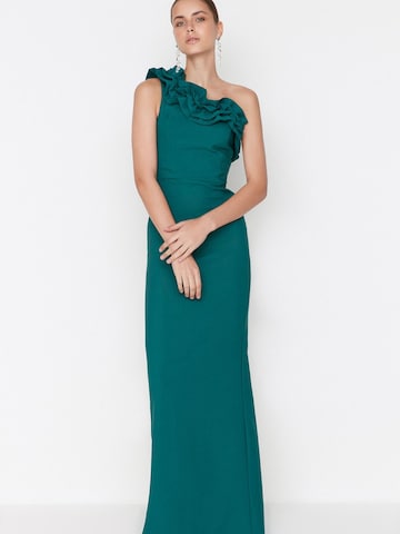 Trendyol - Vestido de festa em verde: frente