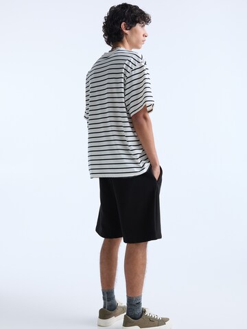Pull&Bear T-Shirt in Blau