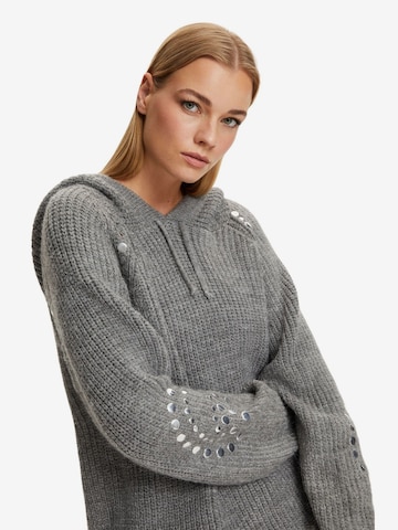 NOCTURNE Pullover in Grau