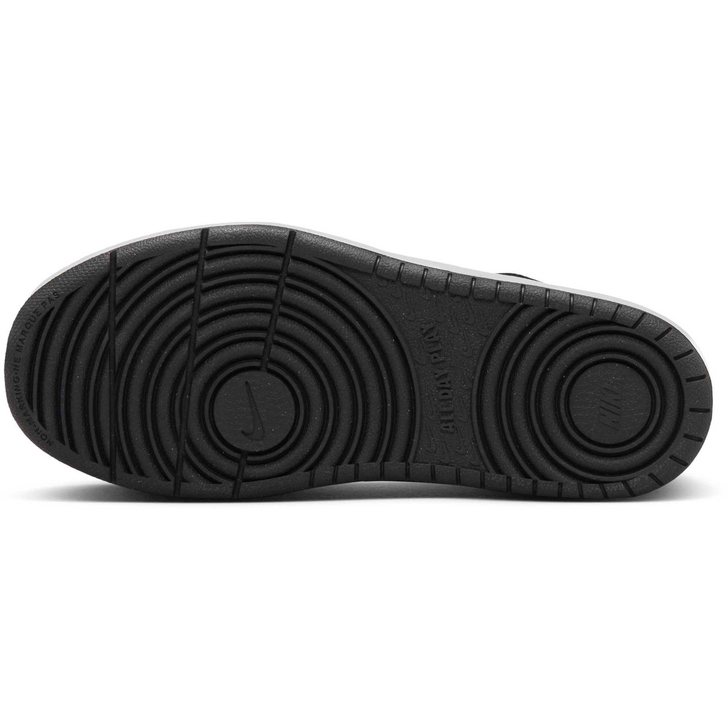 Nike Sportswear Sneakers in Black