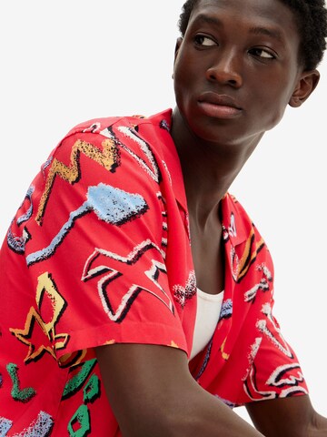 Desigual Классический крой Рубашка в Красный