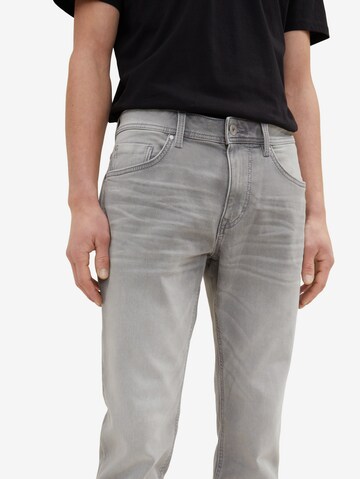 regular Jeans 'Josh' di TOM TAILOR in grigio