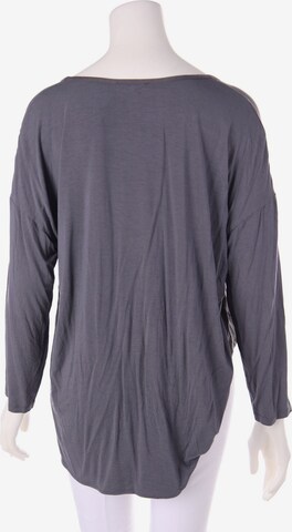 REPEAT Cashmere Top & Shirt in L in Grey
