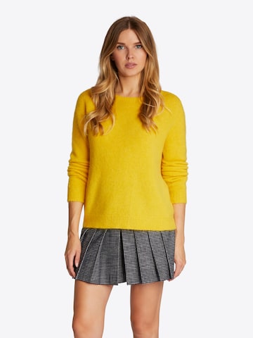 Rich & Royal Sweter w kolorze żółty: przód
